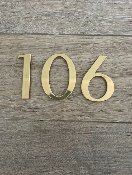 Цифры на дверь из латуни NUMBER Line N-019